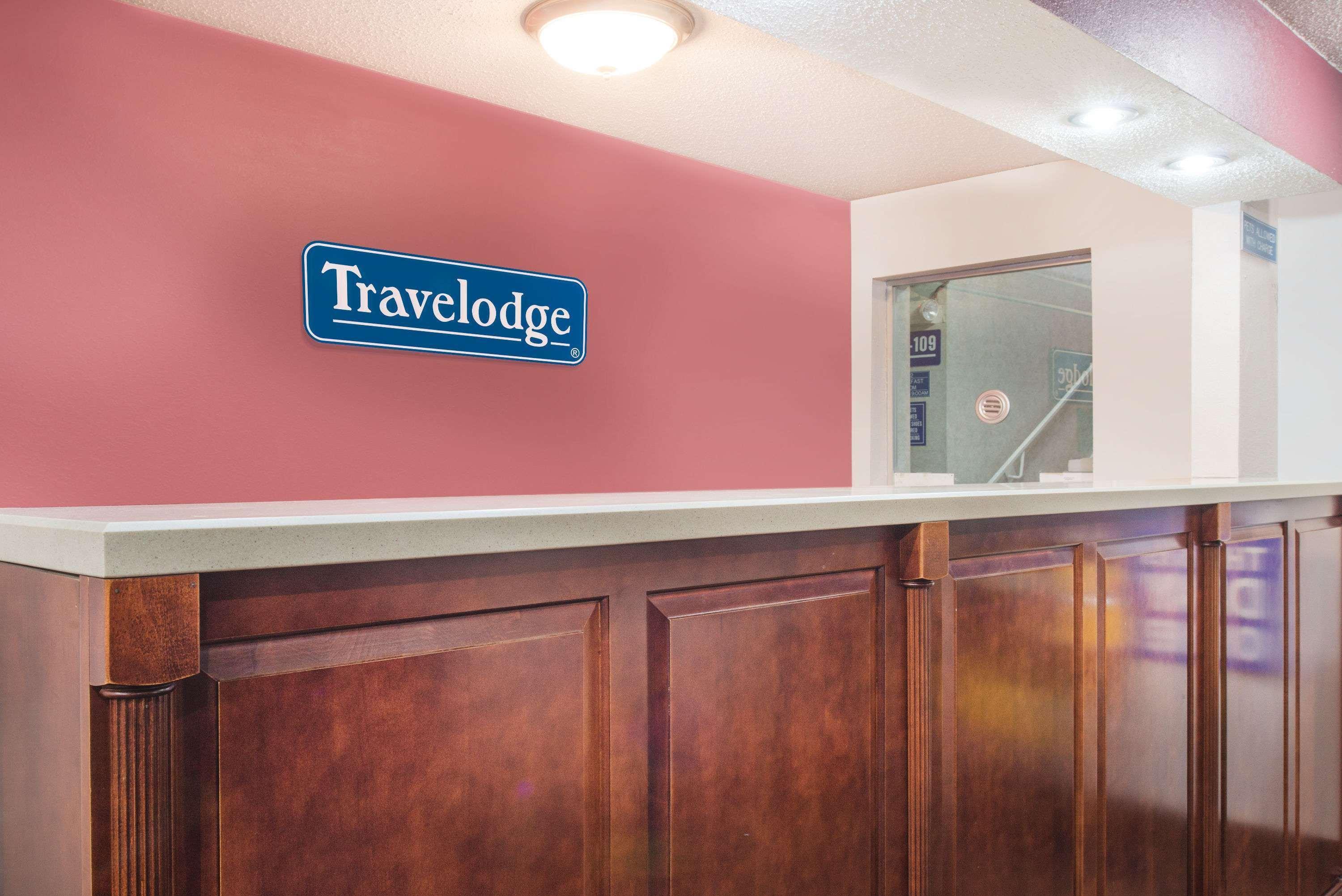 Travelodge By Wyndham Terre Haute Exterior foto